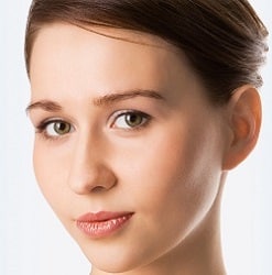 Can I Do Anything About My Crow’s Feet? 1 Woman With Youthful Skin After Botox