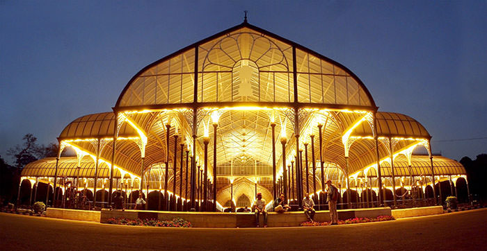 World India Glass Building In Bangalore 068616
