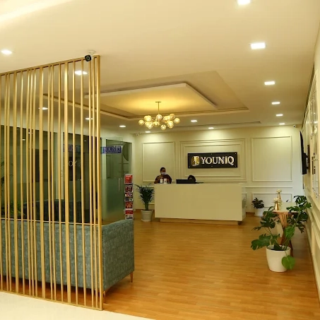 youniq clinic